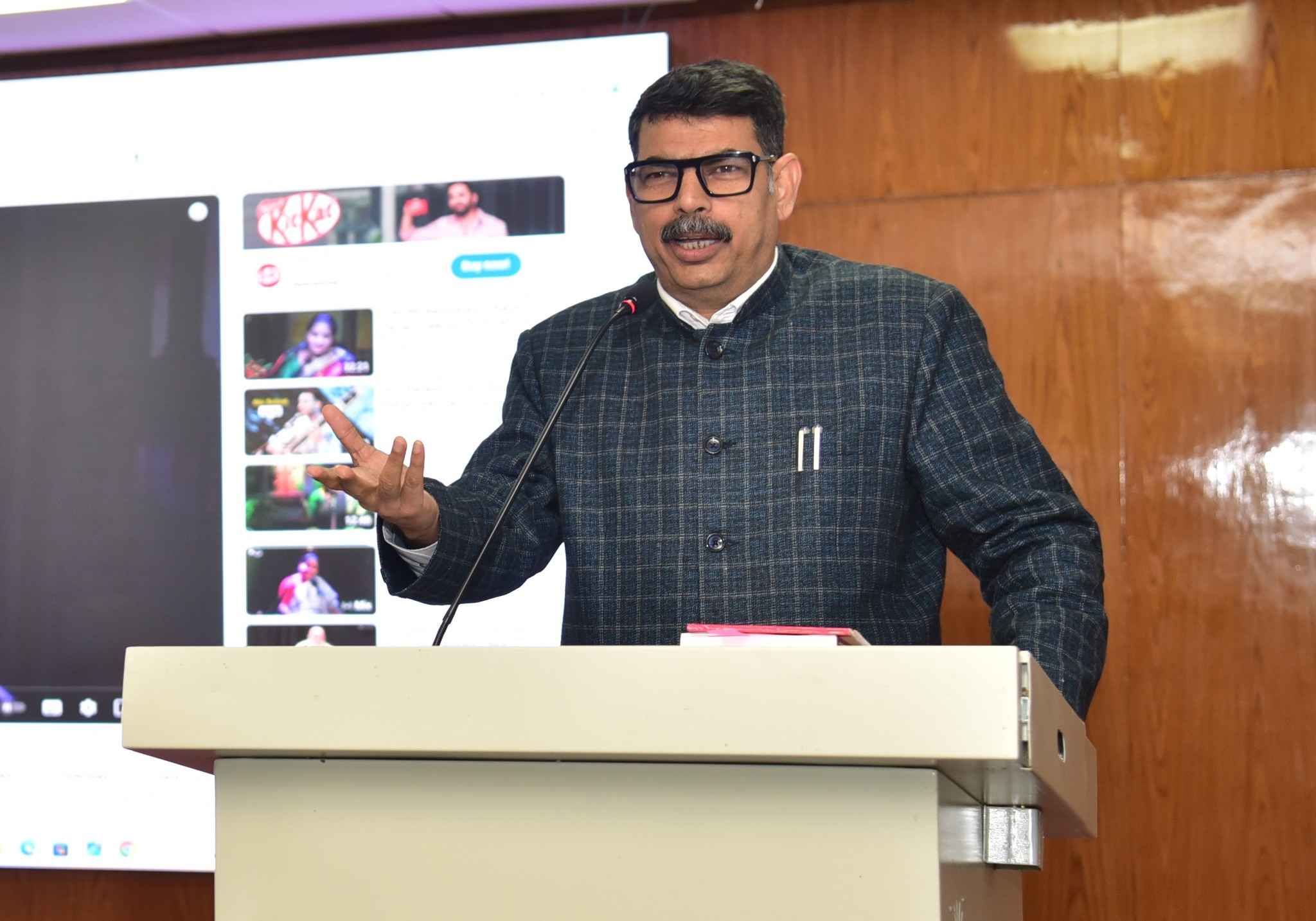 Knowledge sharing session on Service Matters by Sh. Prem Prakash, CVO SJVN at CHQ Shimla.