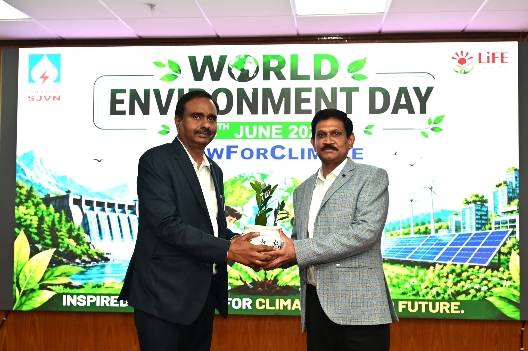 एसजेवीएन ने शिमला स्थित कॉर्पोरेट मुख्यालय में विश्व पर्यावरण दिवस 2026 मनाया।
